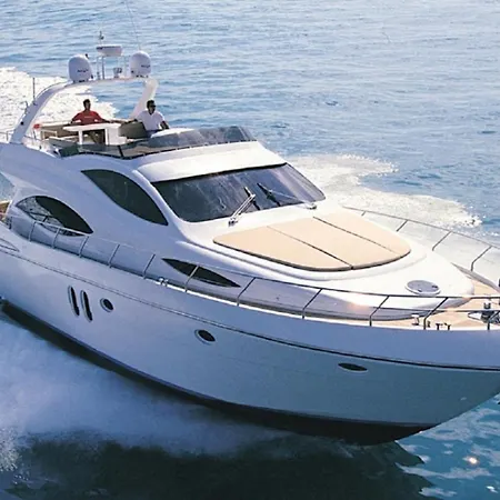 Tropez Luxury Yacht Botel