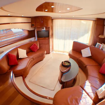 Tropez Luxury Yacht * Saint-Tropez